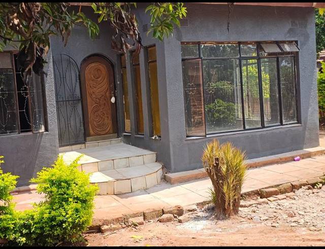 3 BEDROOM HOUSE FOR SALE IN SIBASA